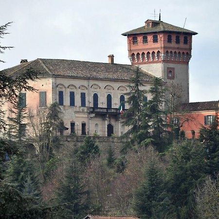 Il Castello Di Bubbio Hotel Exterior photo